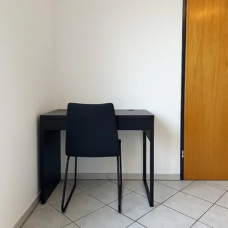 アパート Vista Living ヴァインシュタット